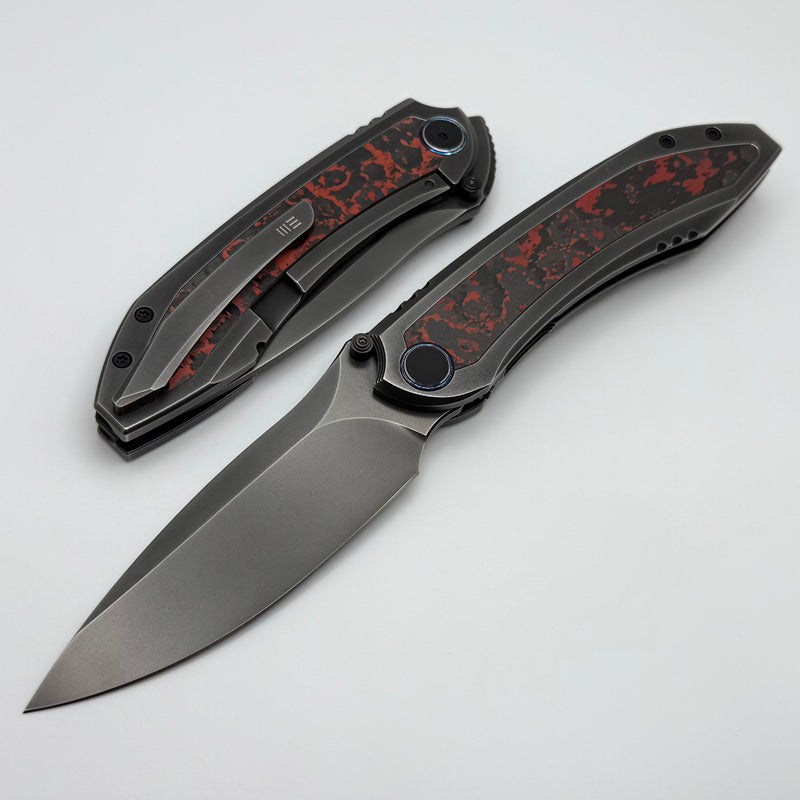 We Knife Winsome Titanium Handles w/ Lava Flow Carbon Fiber Inlays & Polished Gray M390 WE23092-4
