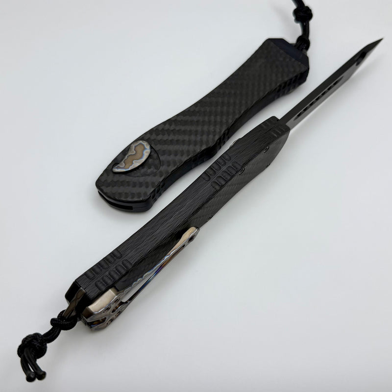 Heretic Hydra V4 w/ Carbon Fiber Handle & DLC Tanto w/ Flamed Accents H406-6A-CF/FTI