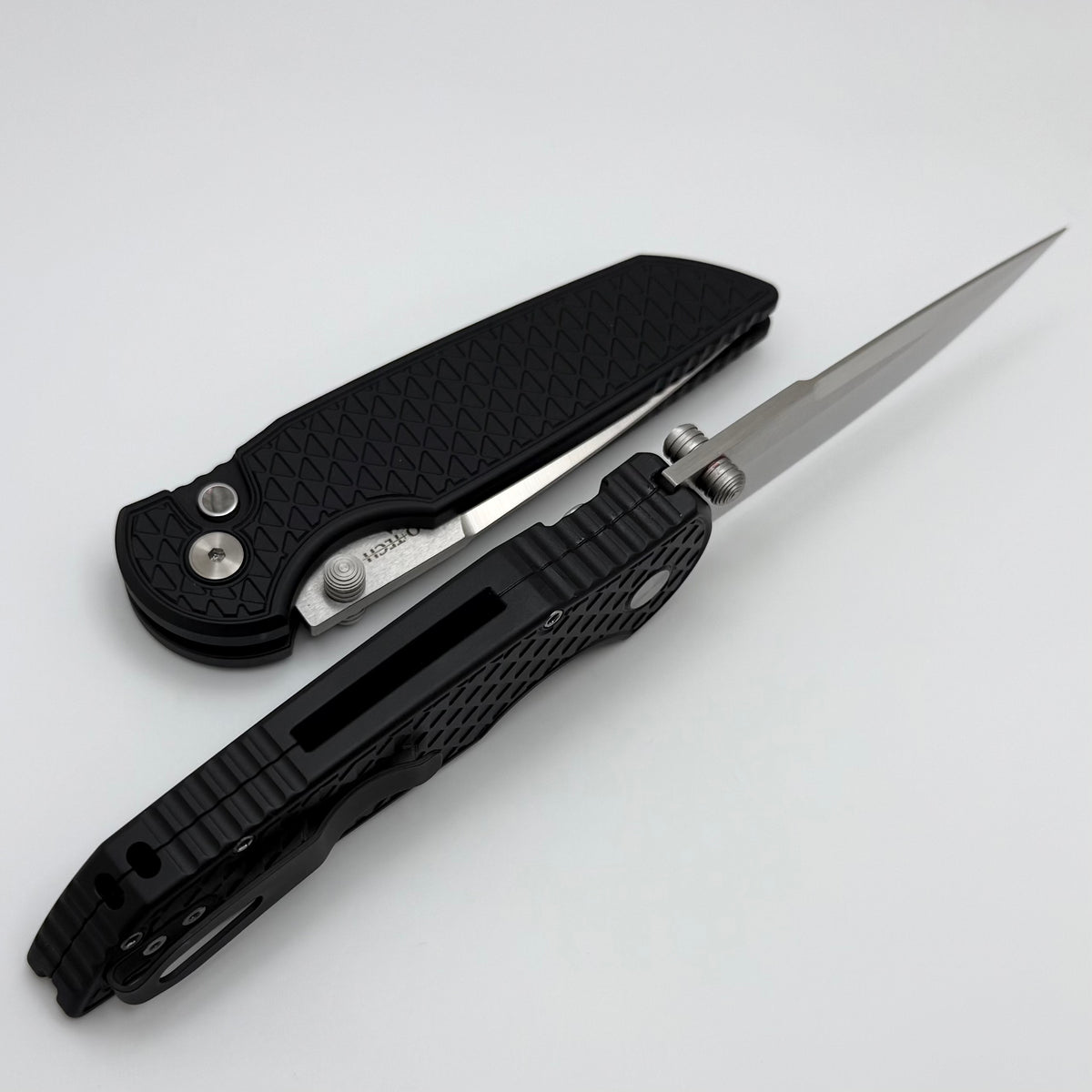 HAAT blackl ブラックメタル Pro-Tech TR-3 Integrity Manual Black Aluminum Relic Handles w/ Black L