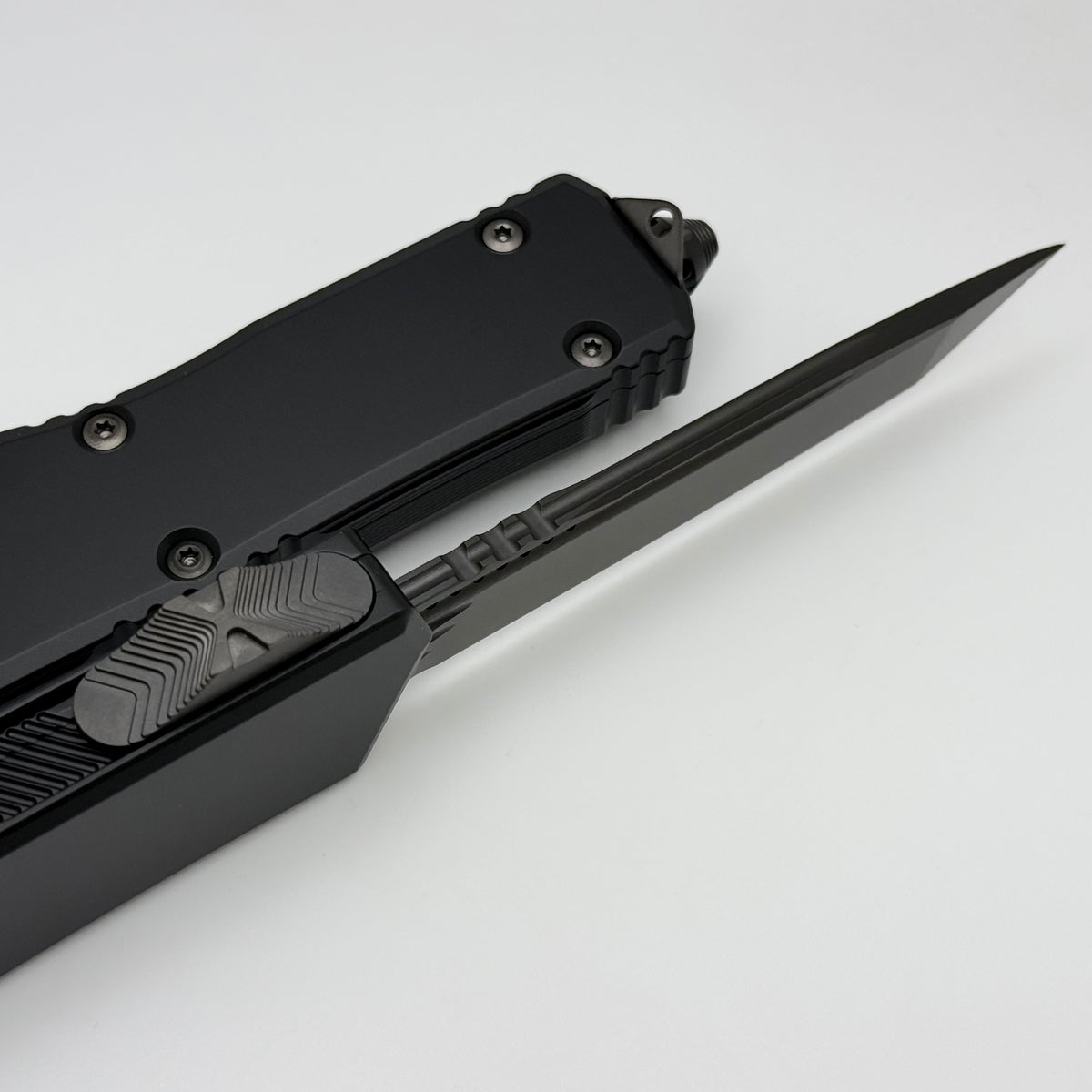 Microtech Scarab 2 Gen 3 Executive Shadow Tanto M390MK 1177-1DLCTSH