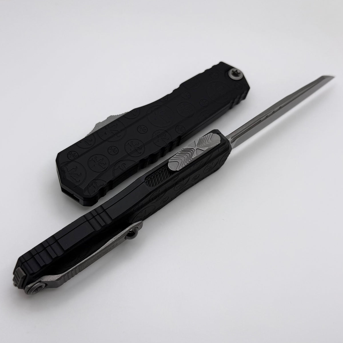 Microtech Cypher II S/E Apocalyptic w/ Claw Burst Black Handle 1241-10