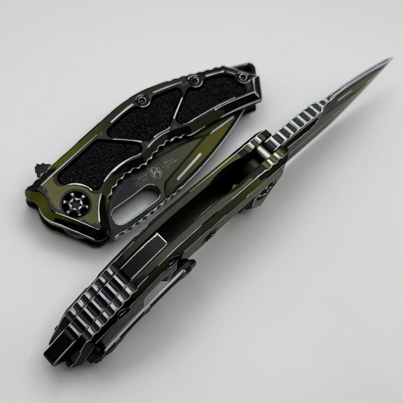Heretic Knives Medusa Cel Shade OD Green Handles w/ MagnaCut H009-CS-OD