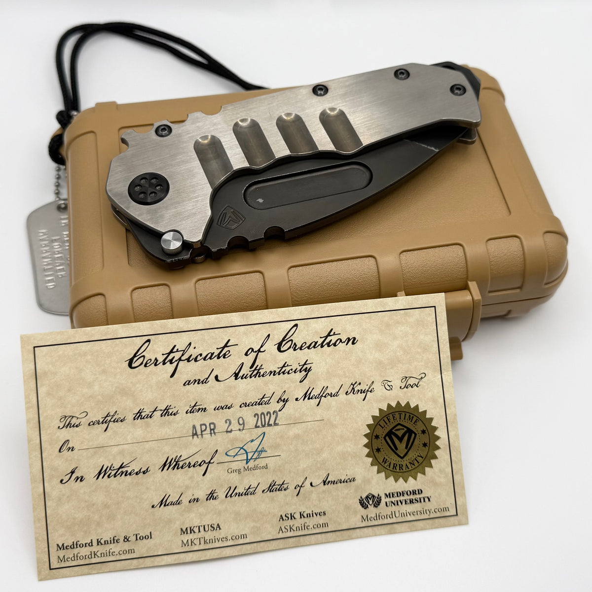 Medford Prae T Titanium Handle with PVD Tanto S35VN (Consignment)