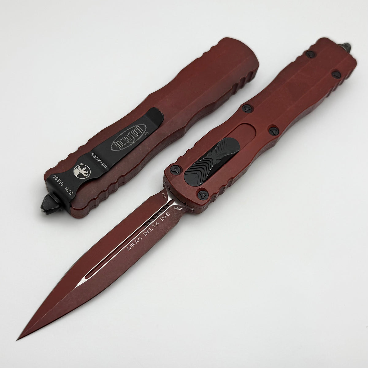 Microtech Dirac Delta D/E Weathered Crimson Red 227-1WCM