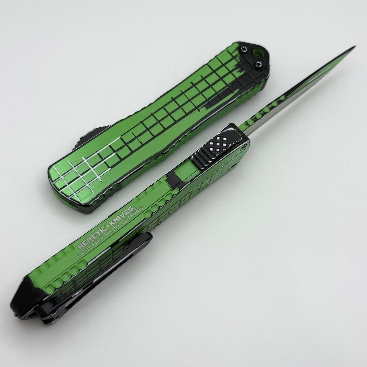 Heretic Knives Manticore E Toxic Green Cel Shade Grenade Grip w/ Recur