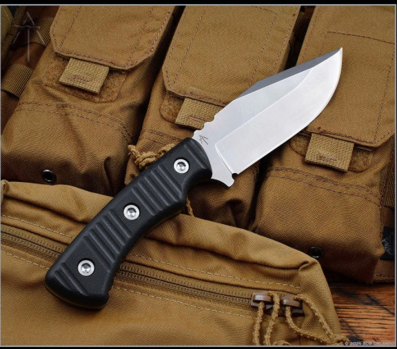 American Tomahawk Scout Fixed Blade w/ Nitro-V & Black G-10