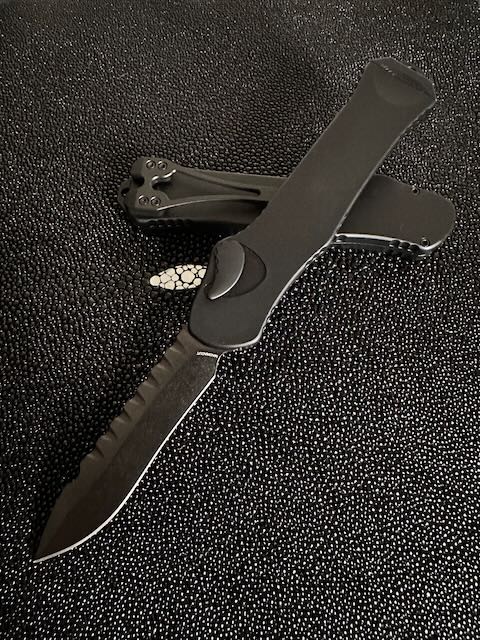 Heretic Hydra V3 DLC Tactical Black Aluminum Handle & DLC Recurve MagnaCut H008-6A-T