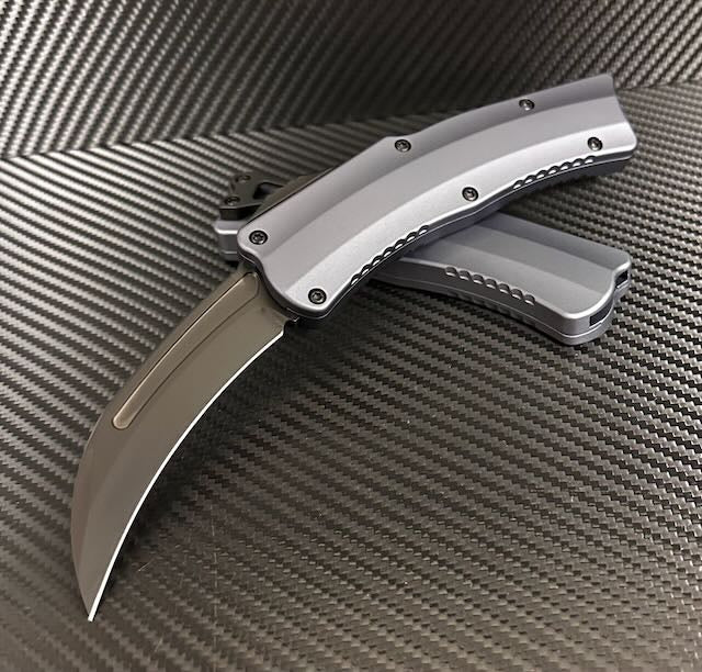 Heretic ROC DLC w/ Gray Handle H060-6A-GRY