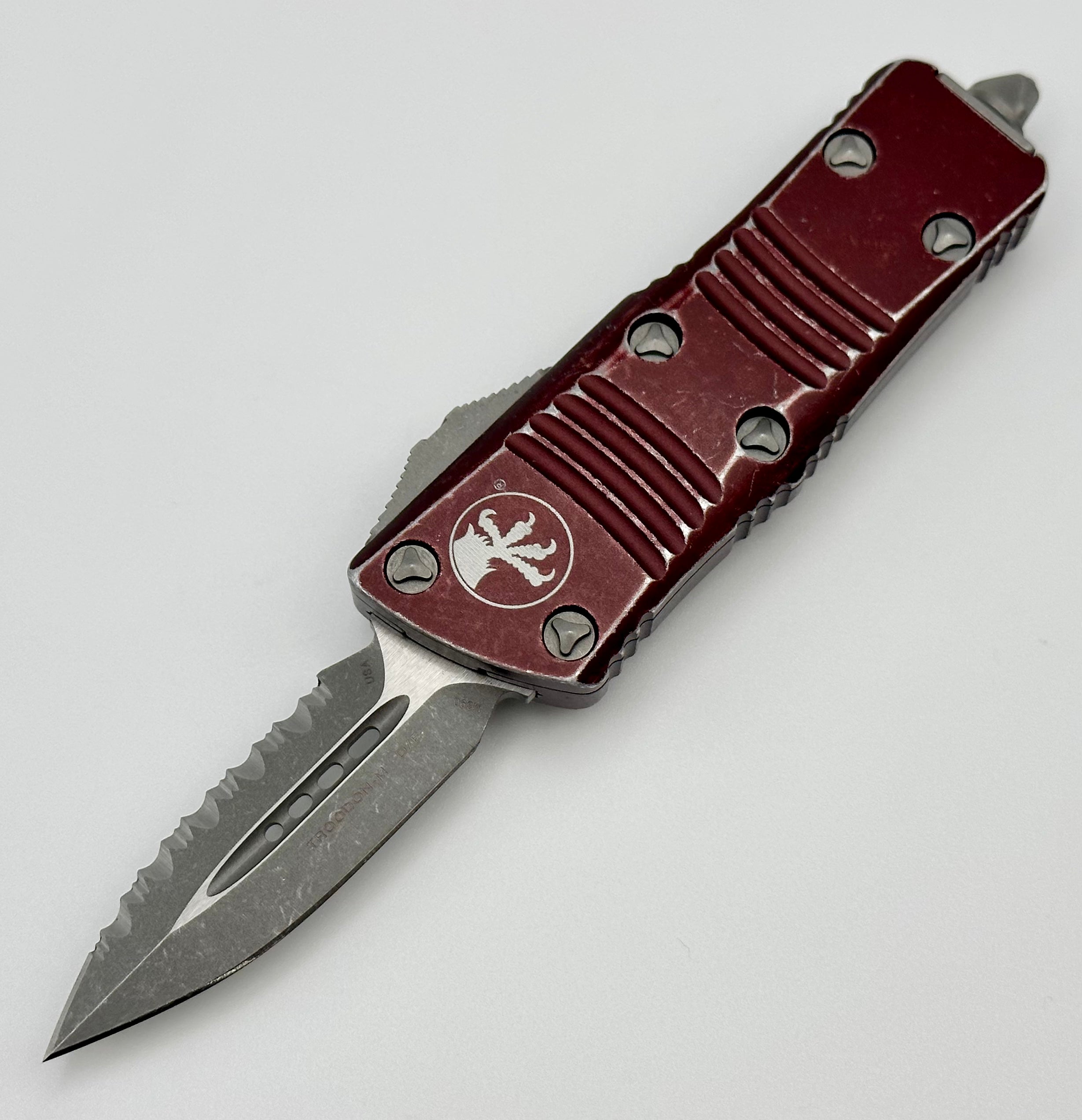 Microtech Troodon Mini Double Edge Apocalyptic Full Serrated & Distres