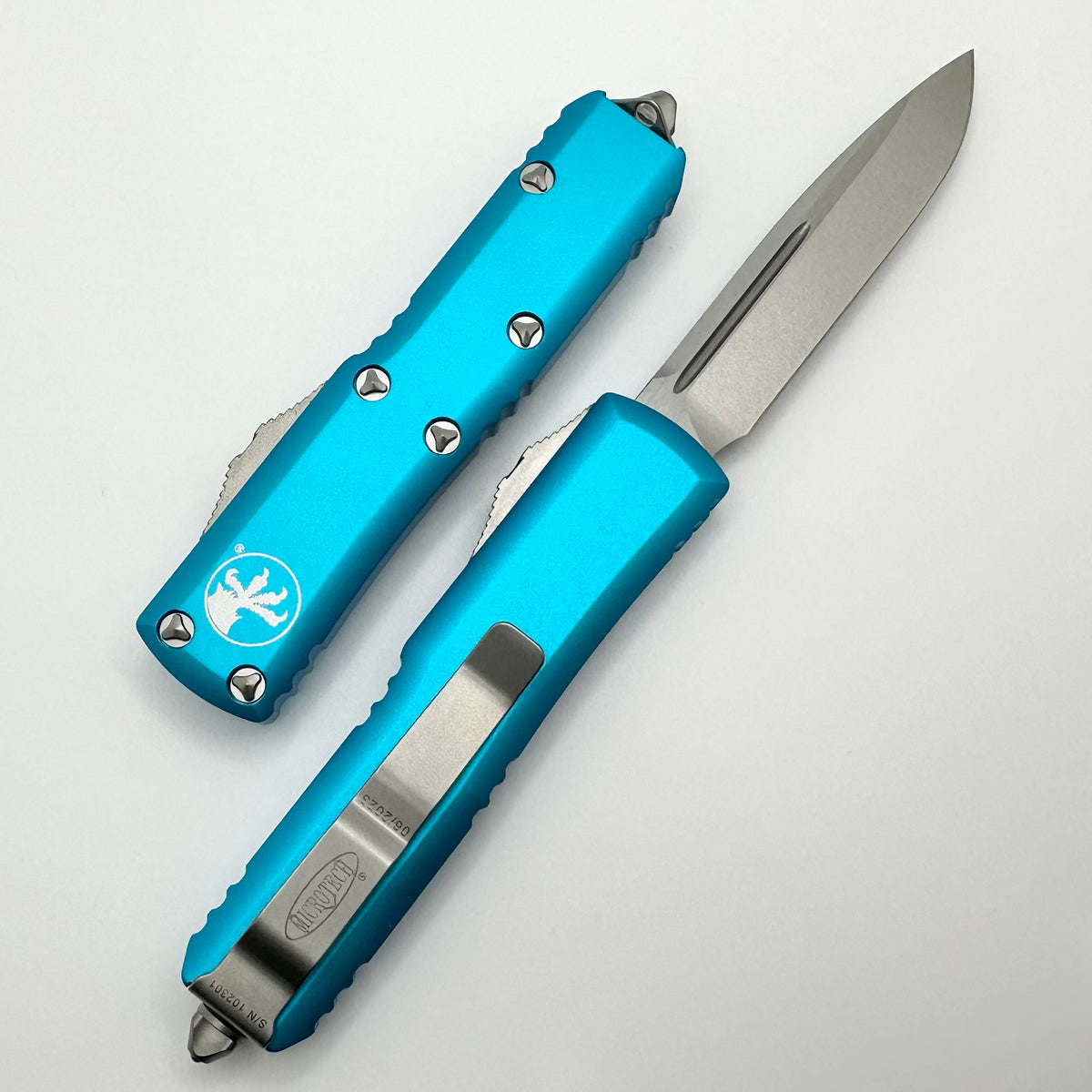 Microtech UTX-85 Single Edge Stonewash Standard & Turquoise 231-10TQ