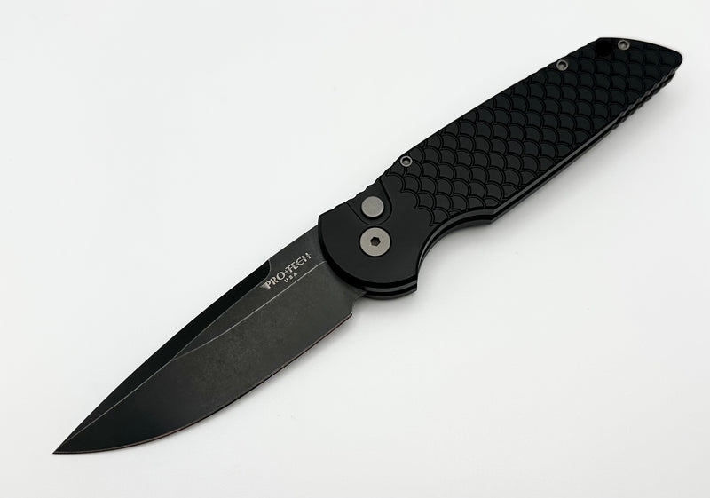 Pro-Tech TR-3 XI Black Fish Scale Handle & D2 Blackwash Blade