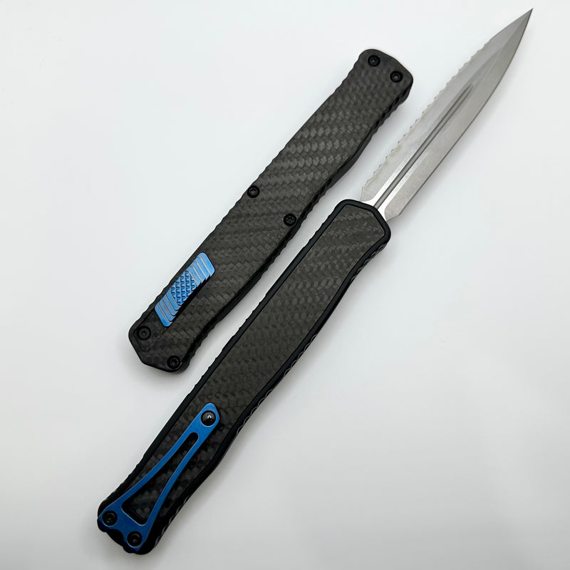 Heretic Knives Cleric II 2 Carbon Fiber Stonewash Double Edge Full Serrated Magnacut w/ Blue Ti Button/Clip H020-2C-CF/BLU
