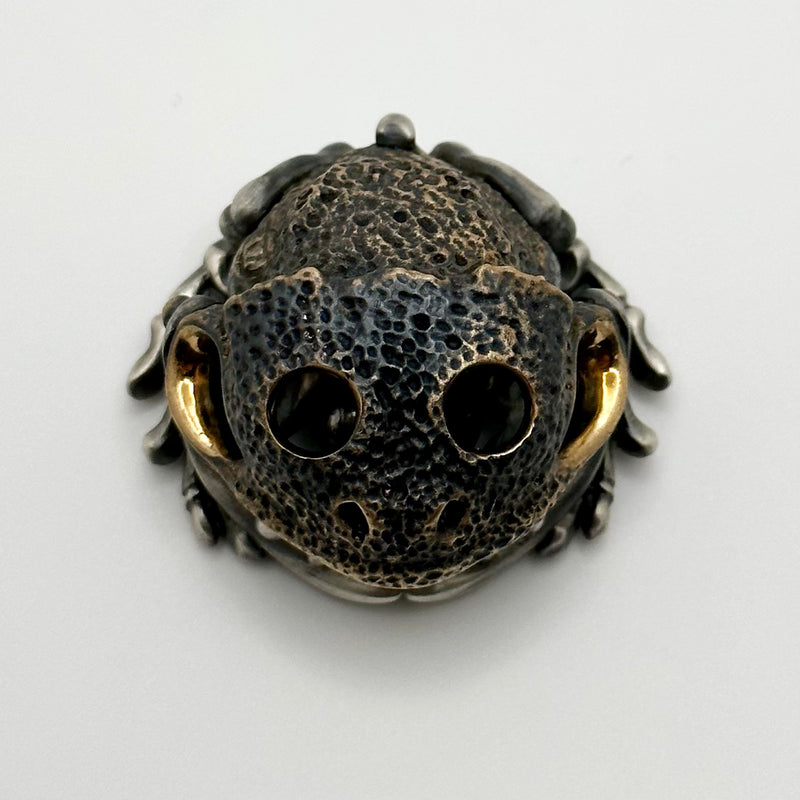 Phase Objects Toad-Hanya Worry Stone Bronze/Silver