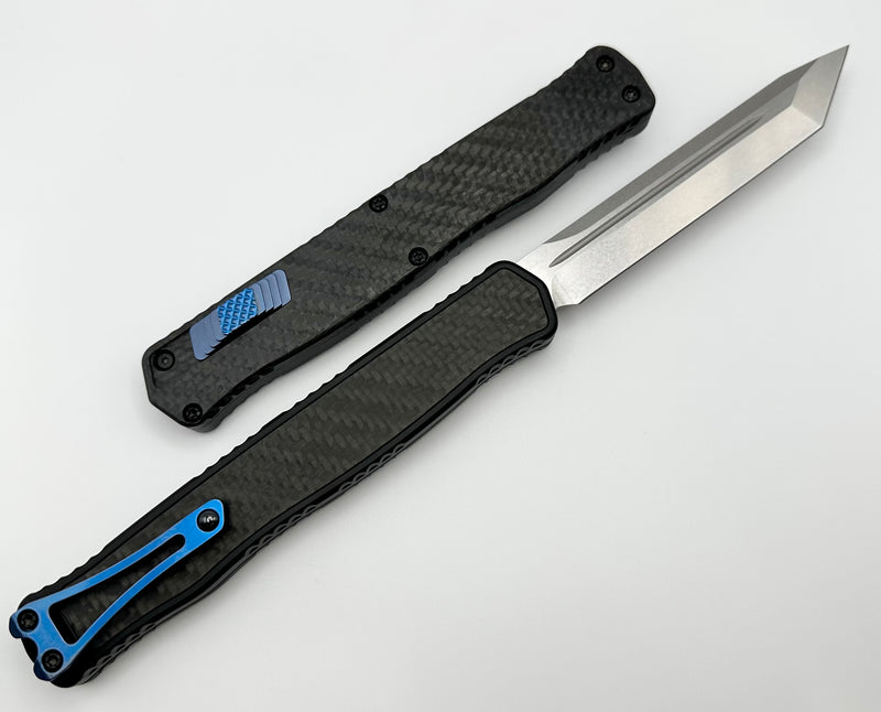 Heretic Knives Cleric II 2 Carbon Fiber Stonewash Tanto Magnacut w/ Blue Ti Button/Clip H019-2A-CF/BLU