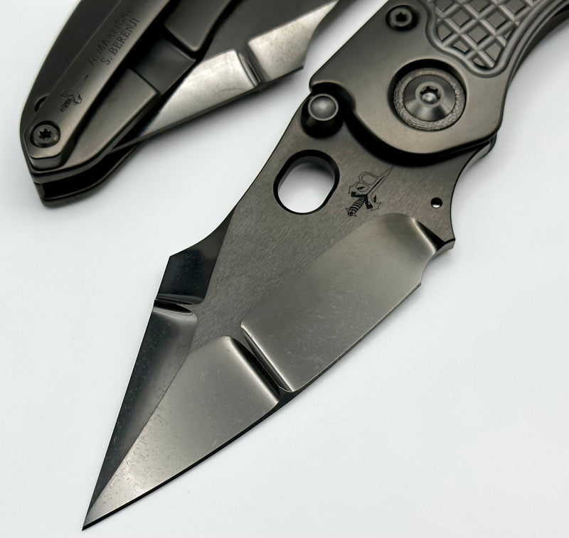 Marfione Custom Knives & Borka Blades Blackout Frag DLC w/ DLC Cracked Diamond Wash Double Star Grind M390