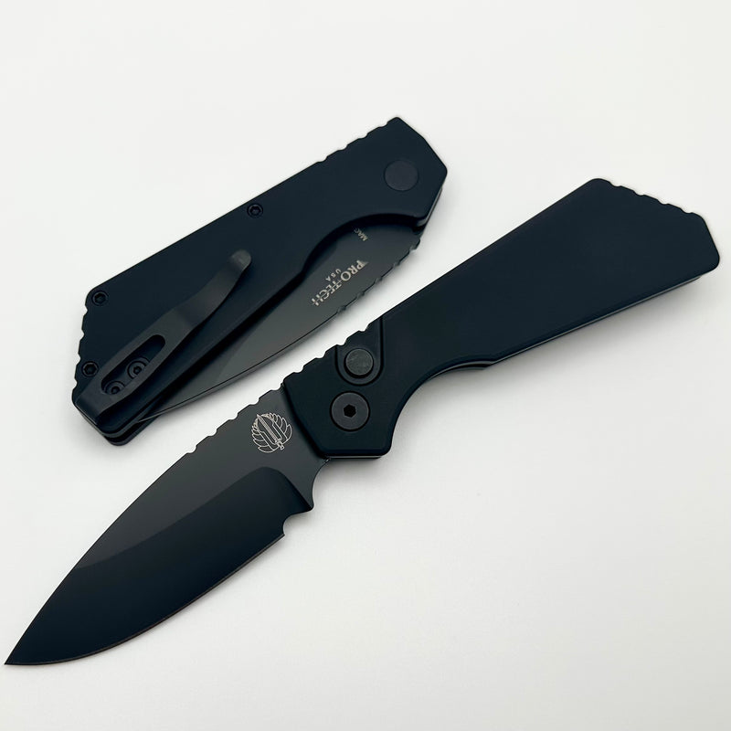 Pro-Tech PT Plus Aluminum Handle w/ Black Hardware & DLC MagnaCut Blade PT203