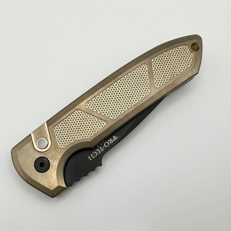 Pro-Tech Les George Rockeye Textured AlBronze Handle w/ Mother of Pearl Button & DLC CPM-D2 LG336-D2