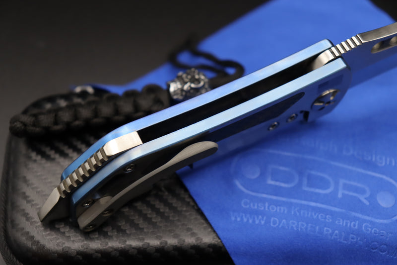 Darrel Ralph DDR V5 Dominator XI XIBH 20CV Satin Carbon Fiber with Blue Perimeter & Damasteel