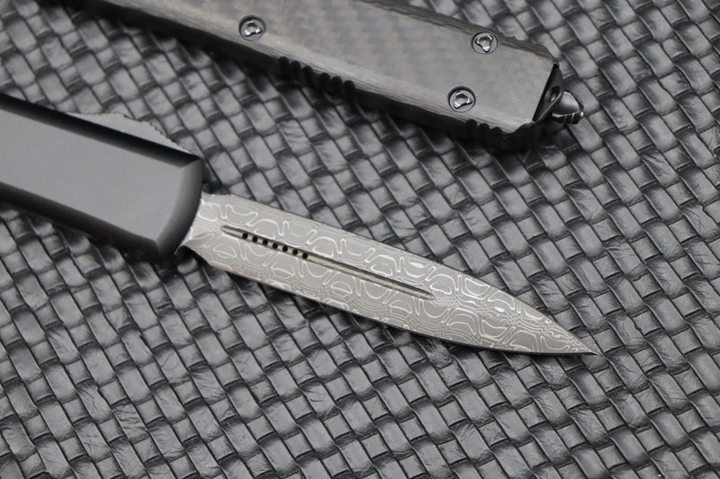 Microtech Ultratech Damascus Pattern 1 Double Edge & Carbon Fiber Top 122-16CFS