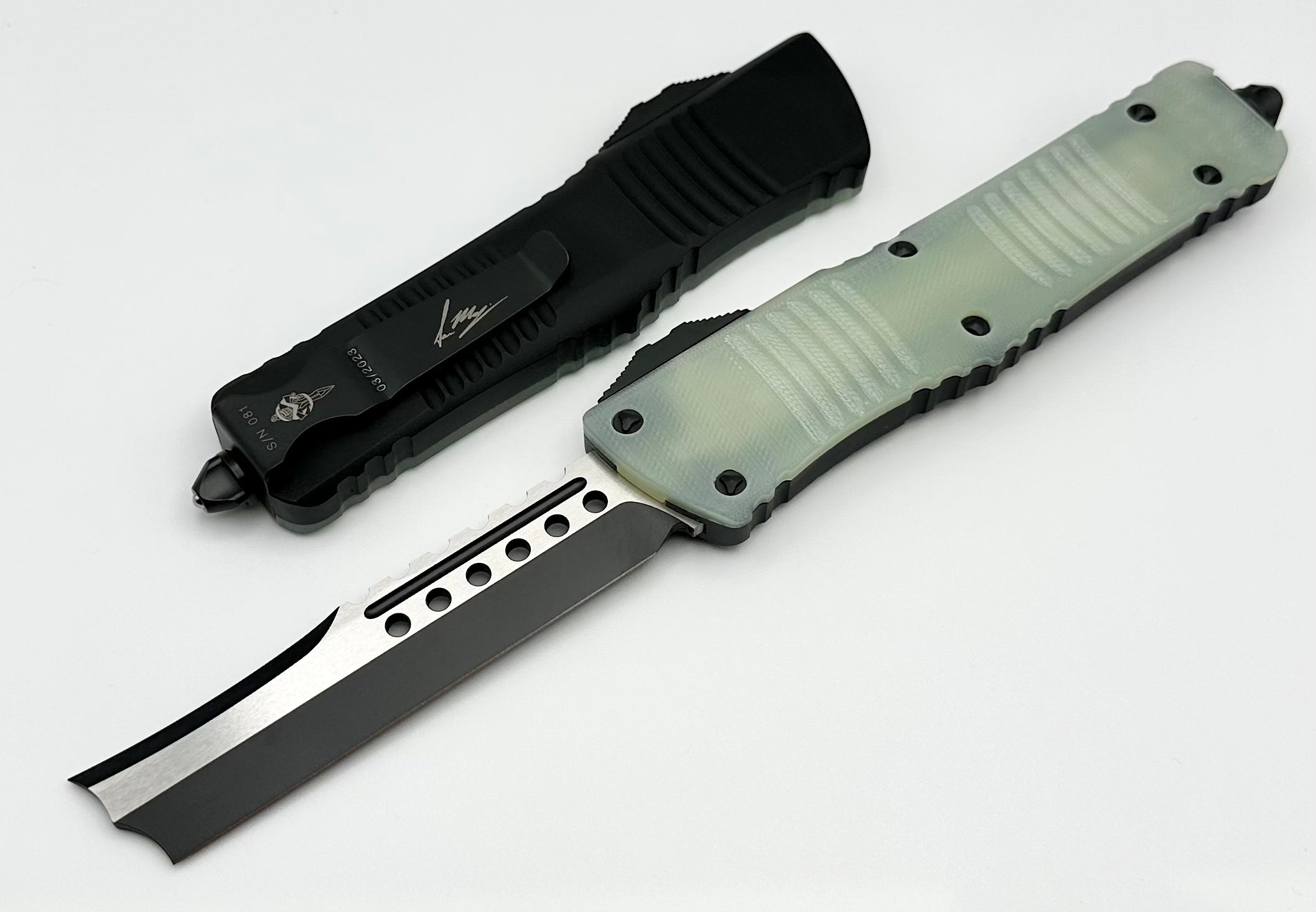 Microtech Combat Troodon Hellhound Straight Razor Tactical & Jade G-10