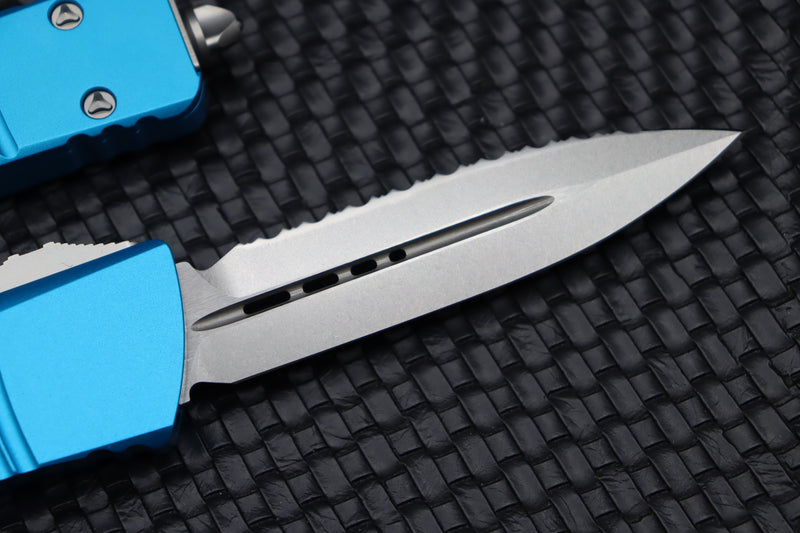 Microtech Combat Troodon Double Edge Fully Serrated Stonewash & Turquoise 142-12TQ