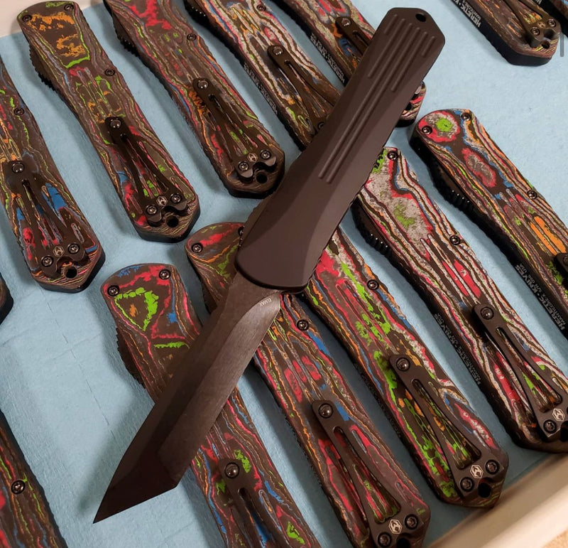 Heretic Knives Manticore X Awesome 80s Camo-Carbon Handle & DLC Tanto
