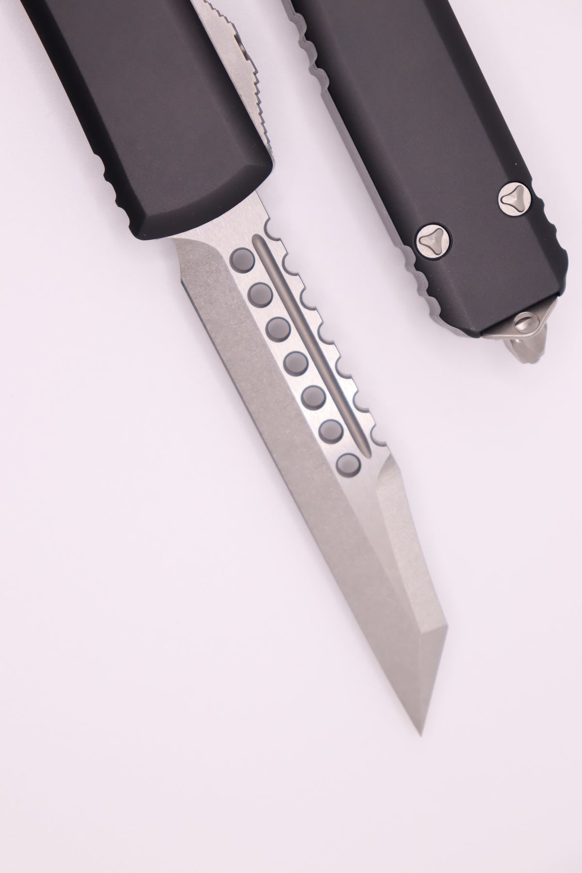 Microtech Ultratech Warhound Stonewash Standard & Black 119W-10S