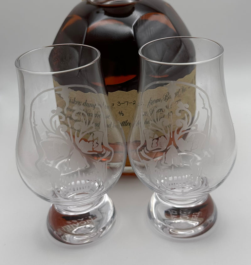 Glencairn Whiskey Glass w/ Borka Blades Etched Logo and Hardcase