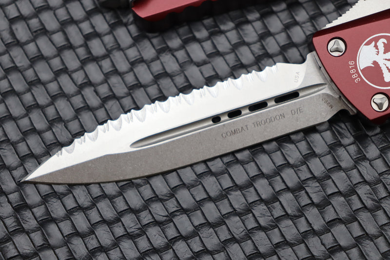 Microtech Combat Troodon Double Edge Stonewash Fully Serrated & Merlot Red 142-12MR