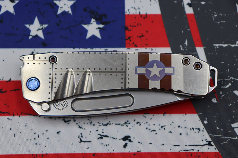 Medford Midi Marauder S35 Tumbled Tanto & Tumbled Stars & Bars Handle w/ Rivet Spring & Blue Hardware w/ Brushed/Blue Clip