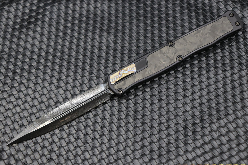 Heretic Knives Cleric II 2 Vegas Forge D/E DLC Damascus & Marble Carbon Fiber Inlays w/ Flamed Clip/Button
