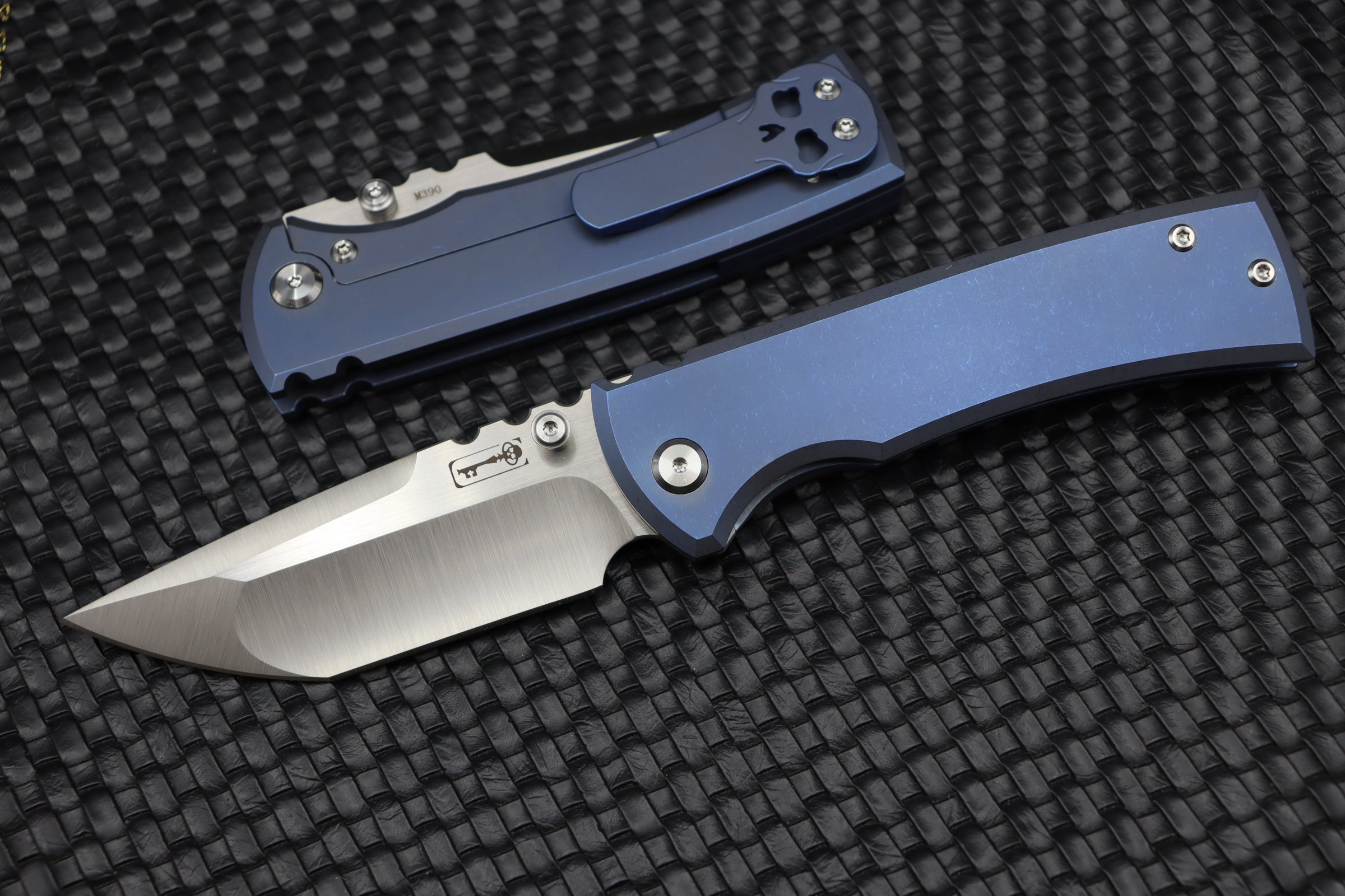 Chaves Knives Redencion 229 Blue Titanium & M390 Tanto Exclusive