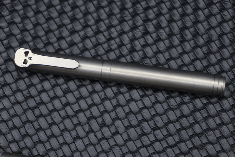 Chaves Knives Twist Cap Solid Titanium Pen
